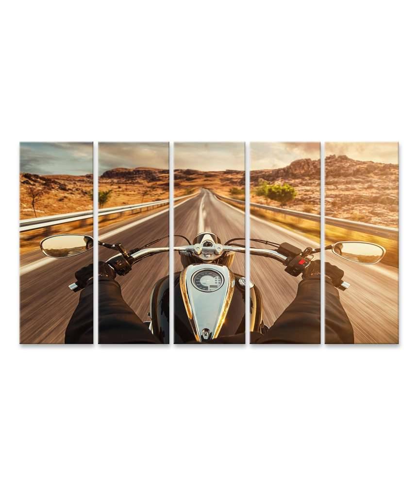 Islandburner Bild auf Leinwand Motorradfahrer allein auf US-Highway, umgeben von atemberaubendem Sonnenuntergang