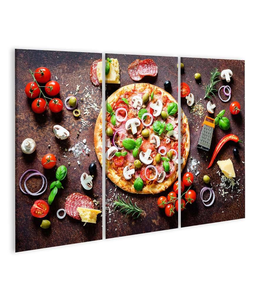 Islandburner Bild auf Leinwand Köstliche italienische Pizza mit Pilzen und Gewürzen als Wandbild