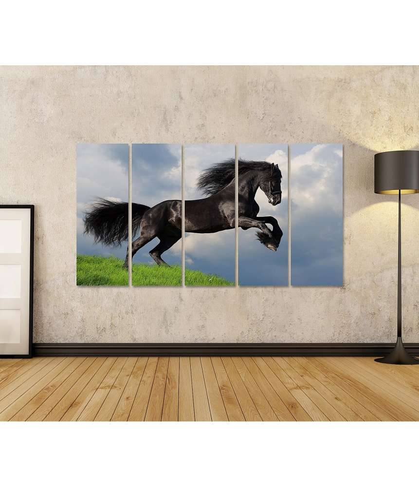 Islandburner Bild auf Leinwand Friesisches Pferd in voller Galopp auf Wandbild dargestellt Begrenzte Freigabe