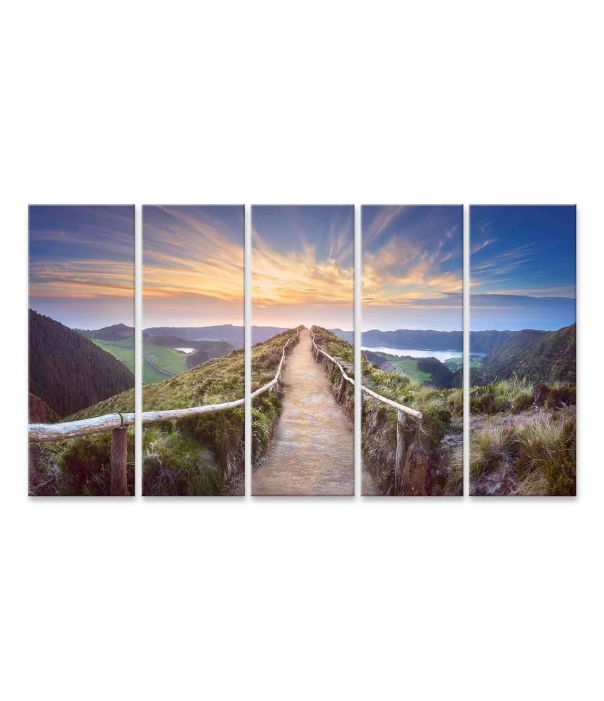 Islandburner Bild auf Leinwand Atemberaubende Ansicht eines Wanderweges in der Berglandschaft von Ponta Delgada, Azoren Sonderangebot der Fabrik