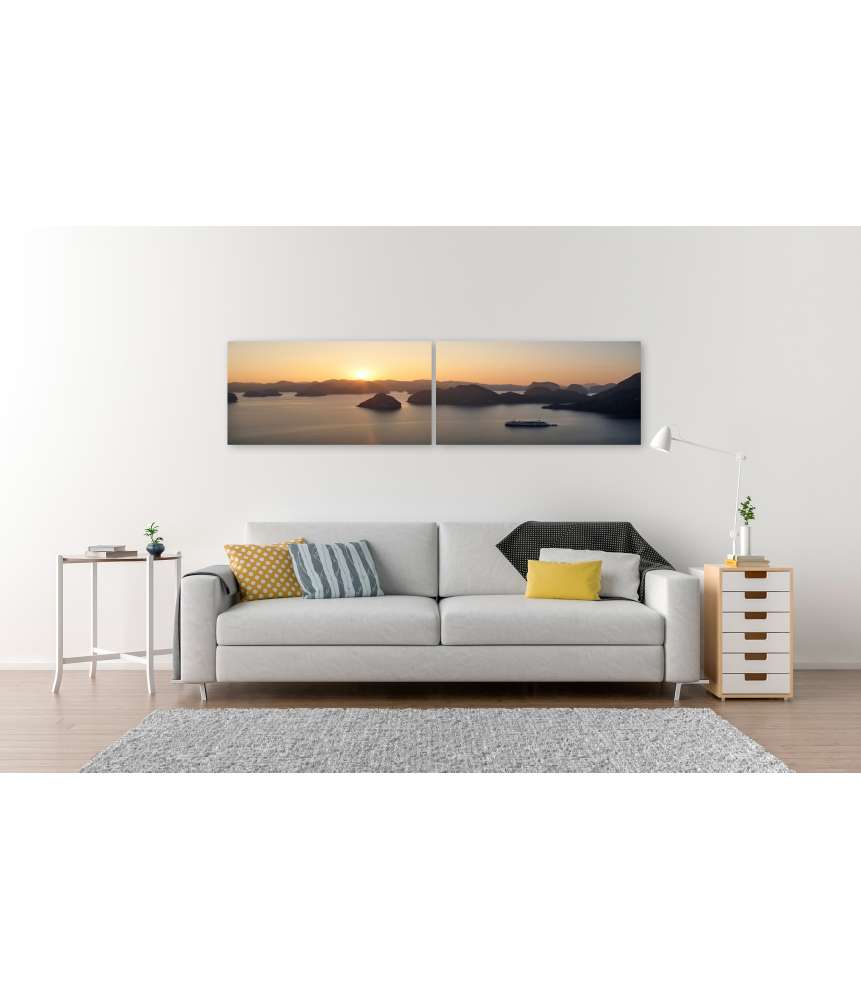 Islandburner Bild auf Leinwand Wandbild: Zauberhafter Sonnenuntergang über der Halong Bucht, Vietnam Im Verkauf