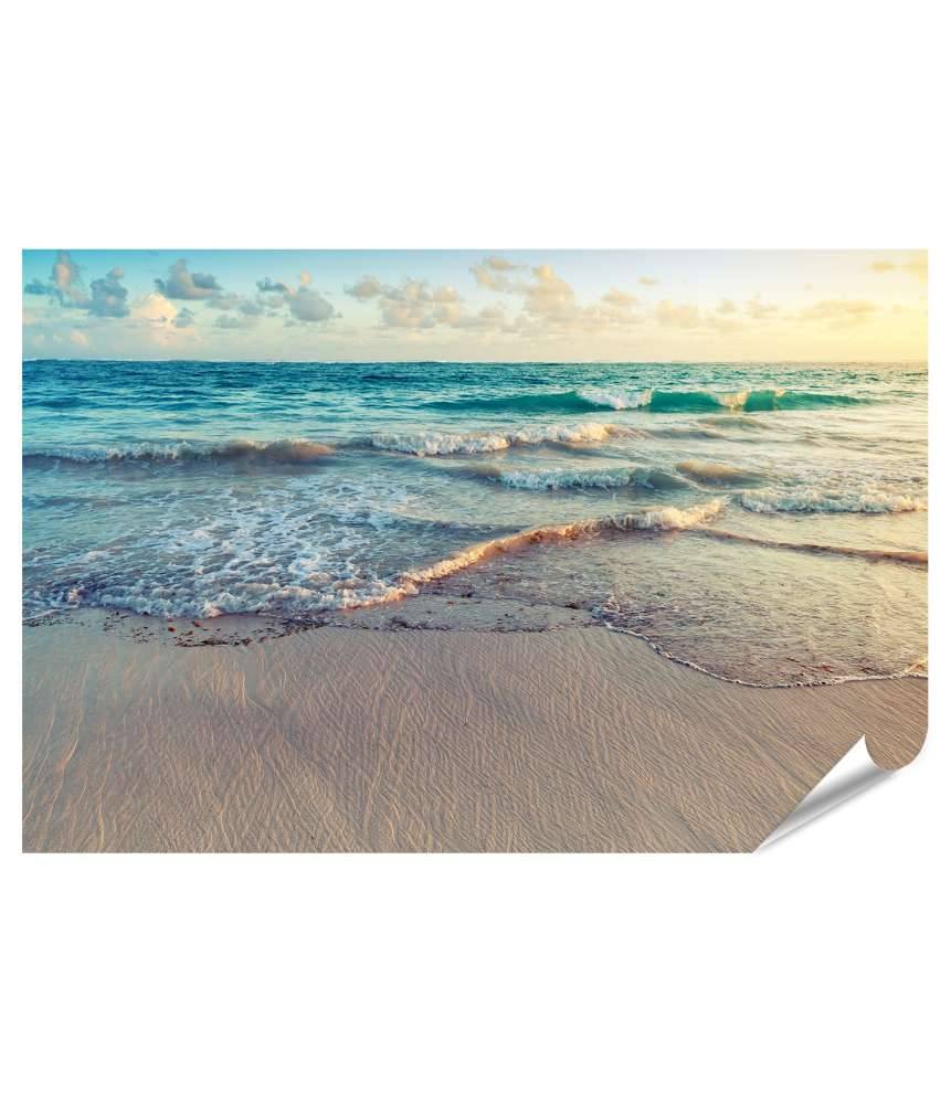 Islandburner Premium Poster Lebhaftes Wandbild: Sonnenaufgang an Punta Cana's Atlantikküste