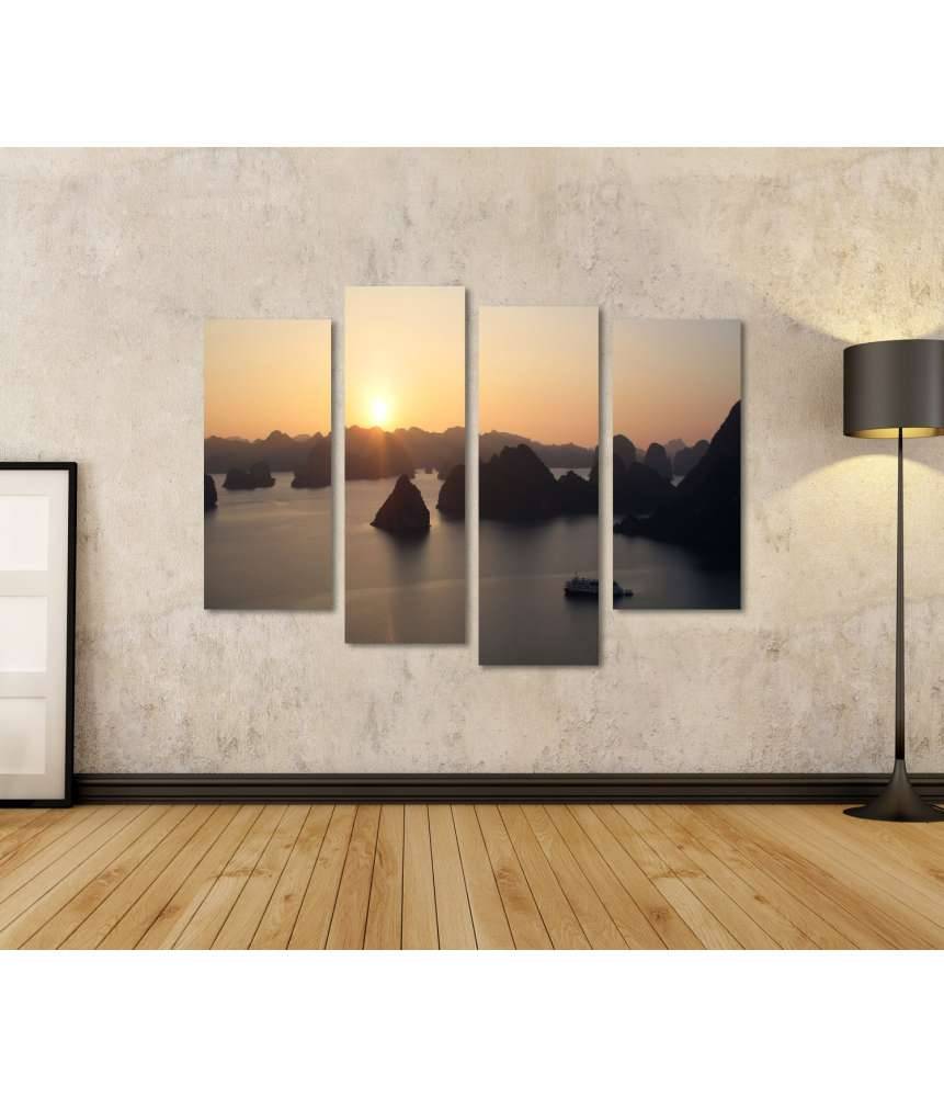 Islandburner Bild auf Leinwand Wandbild: Zauberhafter Sonnenuntergang über der Halong Bucht, Vietnam Black Friday Preise