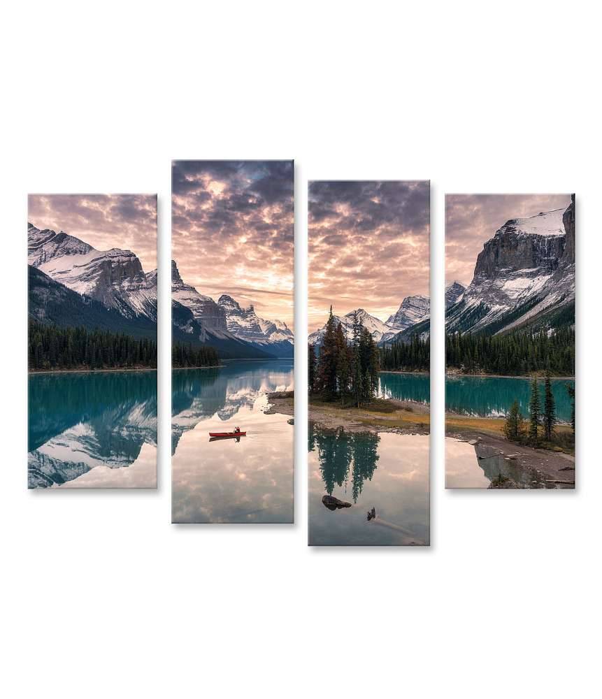 Islandburner Bild auf Leinwand Kanufahrer auf dem Maligne Lake mit Spiegelung der Rocky Mountains auf Spirit Island