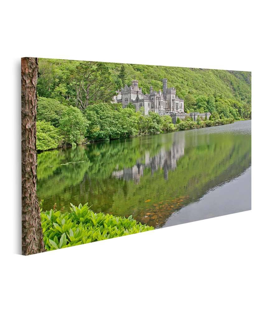 Islandburner Bild auf Leinwand Atemberaubendes Wandbild der historischen Kylemore Abbey in Galway, Irland