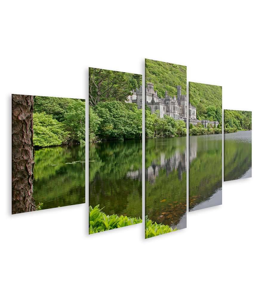 Islandburner Bild auf Leinwand Atemberaubendes Wandbild der historischen Kylemore Abbey in Galway, Irland
