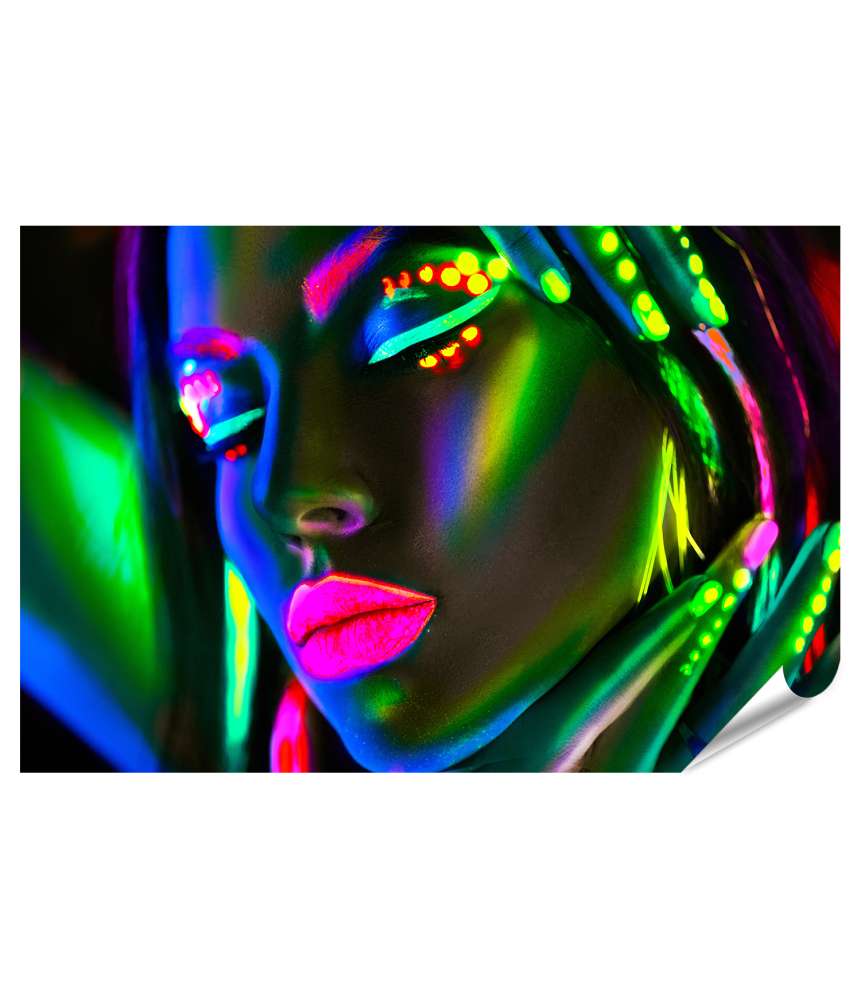 Islandburner Premium Poster Porträt einer bezaubernden Fashion-Model-Frau in strahlendem Neonlicht