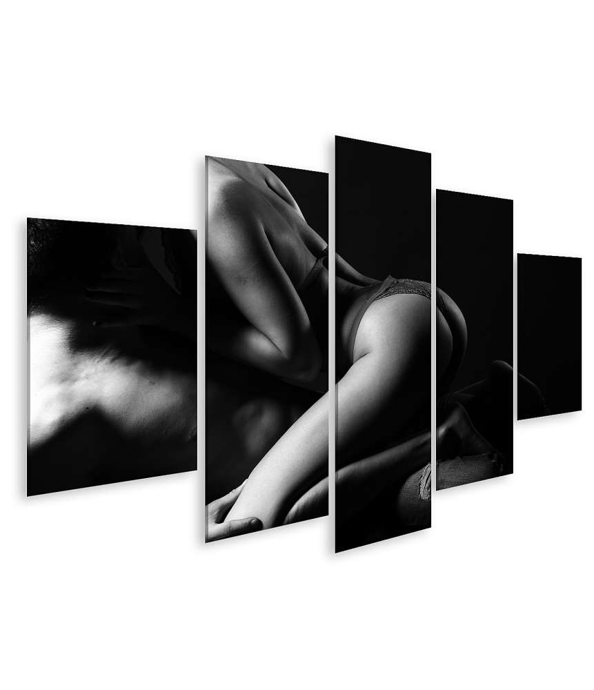 Islandburner Bild auf Leinwand Junges Paar im Bett: Frau in Spitzen-Dessous, Mann in Schwarz-Weiß-Erotikbild Blitzangebot