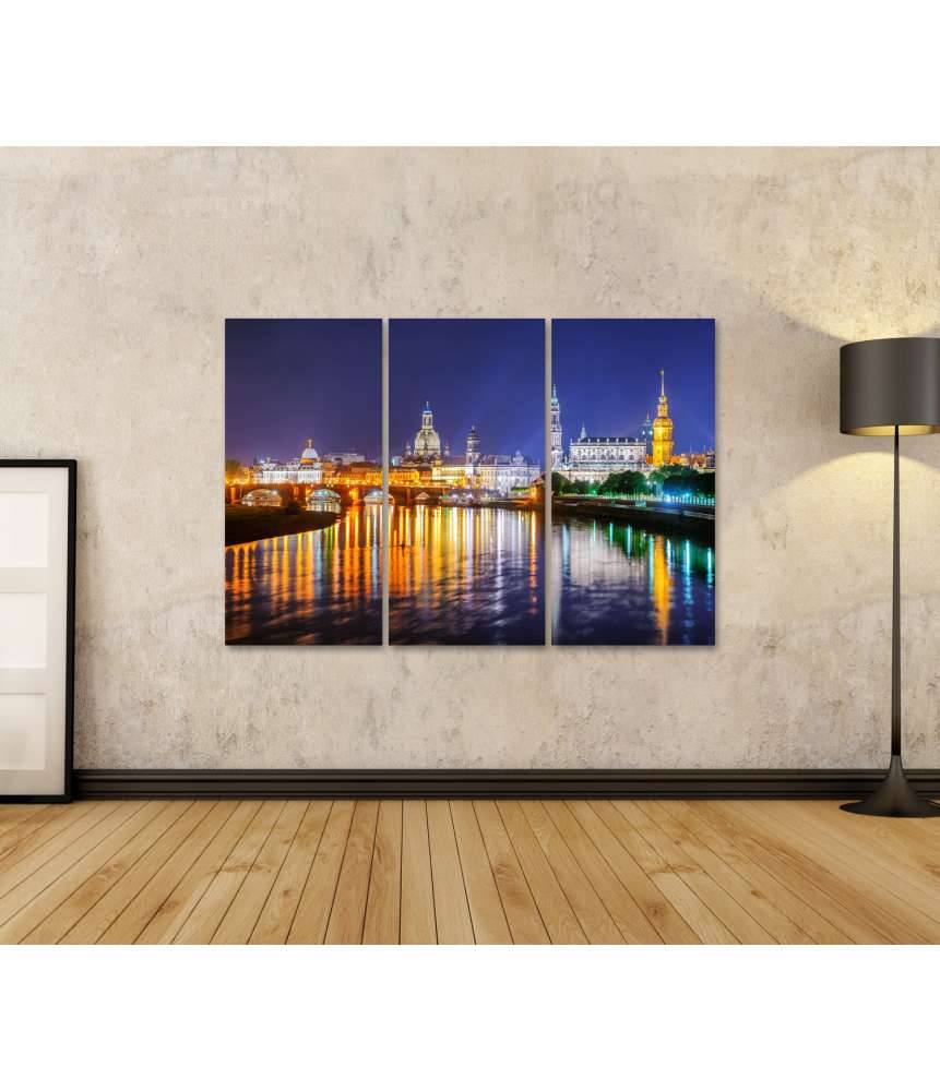 Islandburner Bild auf Leinwand Panoramablick auf die Altstadt von Dresden an der Elbe bei Nacht, Deutschland Vierteljährliche Förderung