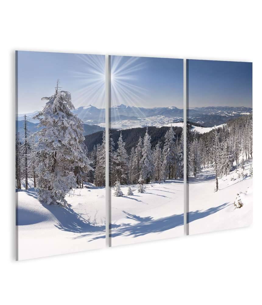 Islandburner Bild auf Leinwand Malerische Winterlandschaft in majestätischen Bergen