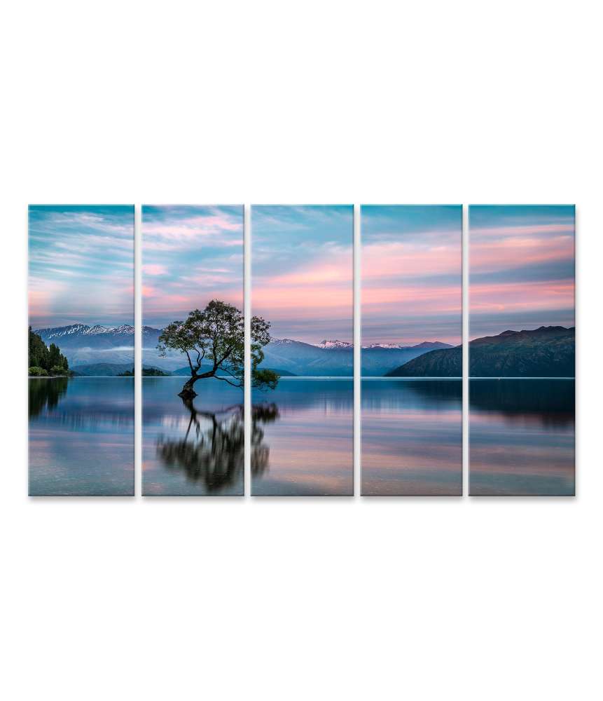 Islandburner Bild auf Leinwand Sonnenaufgang am Wanaka-See mit nebligem Bergpanorama in Neuseeland Großer Ausverkauf