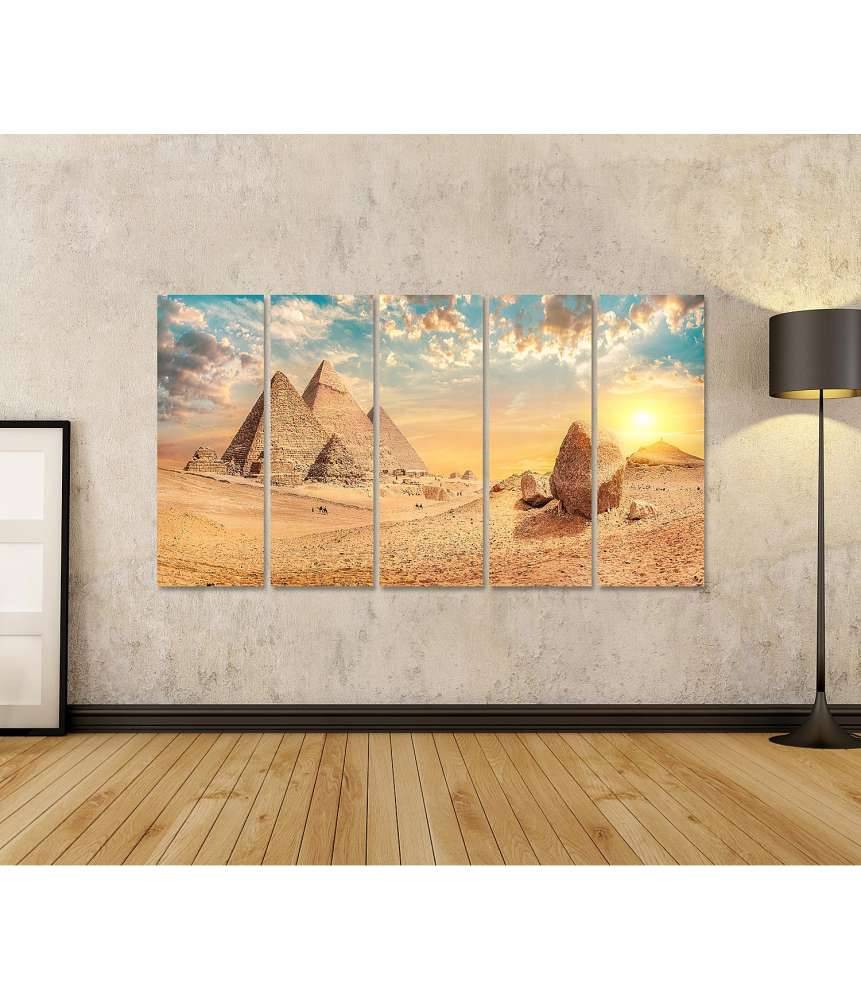Islandburner Bild auf Leinwand Majestätische Pyramiden erheben sich in der Wüste von Gizeh Begrenztes Angebot