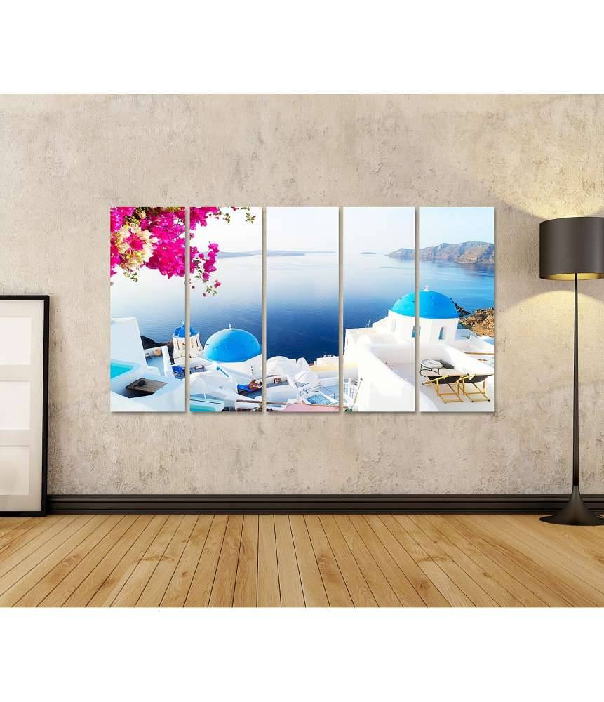 Islandburner Bild auf Leinwand Malerische weiße Glockentürme auf der griechischen Insel Santorin Online Shopping