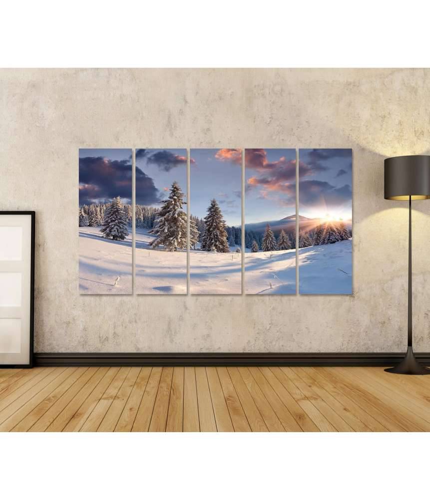 Islandburner Bild auf Leinwand Malerischer Winter-Sonnenaufgang mit schneebedeckten Bäumen JETZT KAUFEN