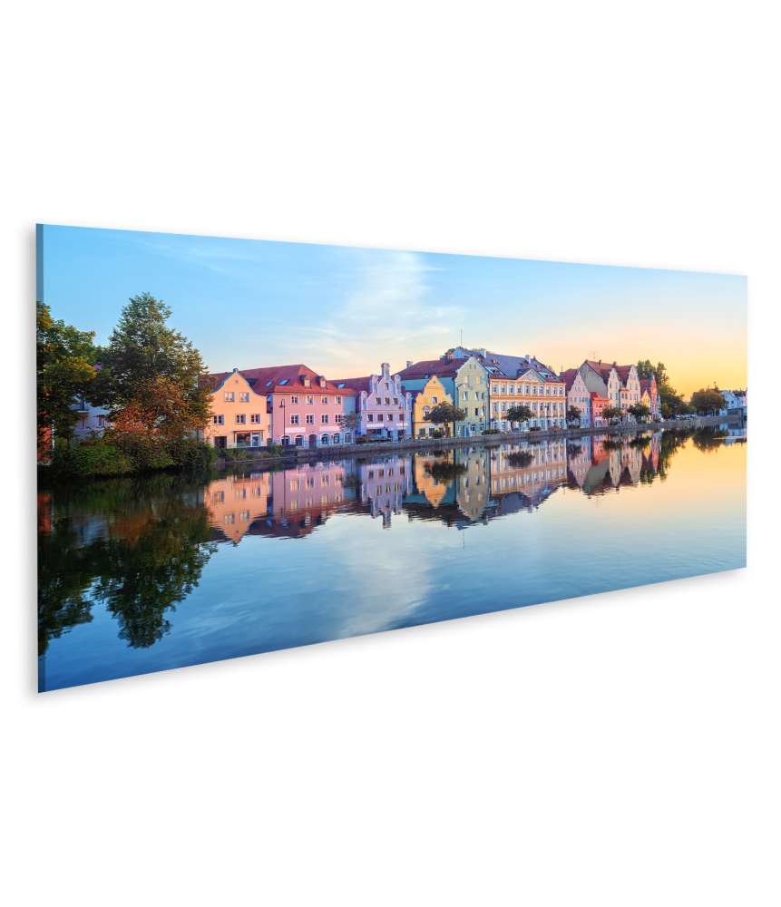 Islandburner Bild auf Leinwand Gotische Häuser an der Isar in der Altstadt von Landshut, Bayern, Deutschland Flash Sale