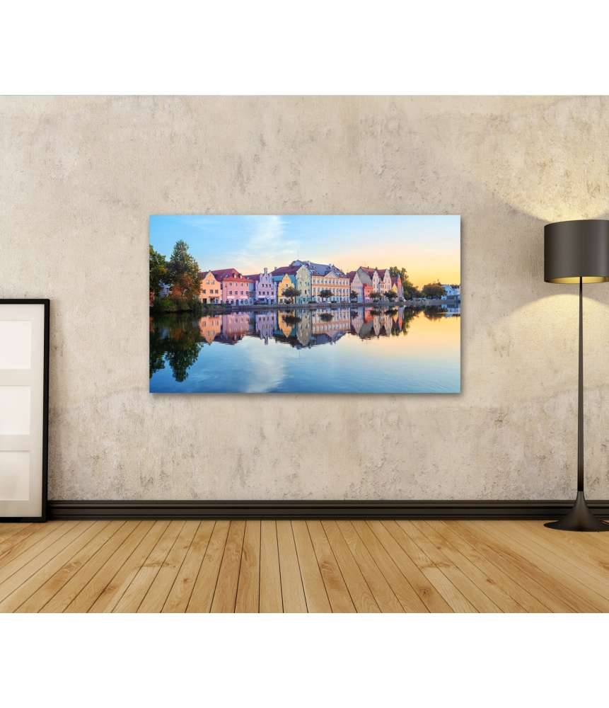 Islandburner Bild auf Leinwand Gotische Häuser an der Isar in der Altstadt von Landshut, Bayern, Deutschland Bis zu 65% Rabatt