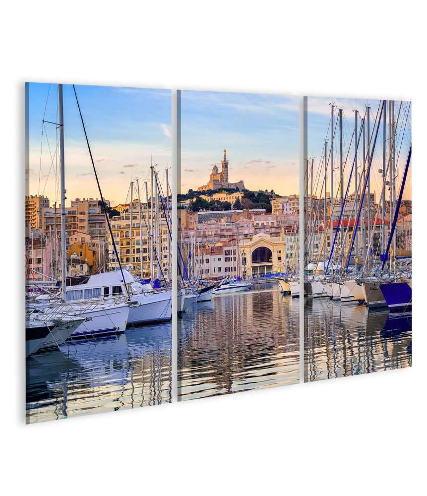 Islandburner Bild auf Leinwand Yachten im Alten Vieux Port von Marseille unter der Kathedrale Notre-Dame Cyber Monday