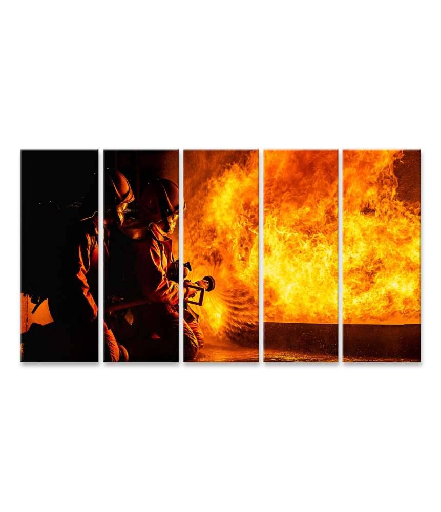 Islandburner Bild auf Leinwand Feuerwehrleute im Einsatz, mutig Flammen löschend - Wandbild Bis zu 65% Rabatt