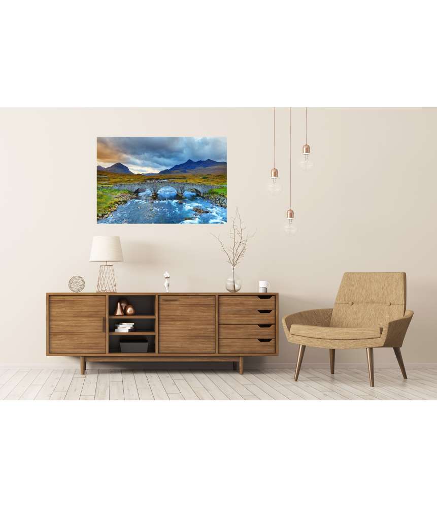 Islandburner Premium Poster Berg Marsco im Sligachan Glen, Skye, Innere Hebriden, Highlands, Schottland Saisonale Angebote