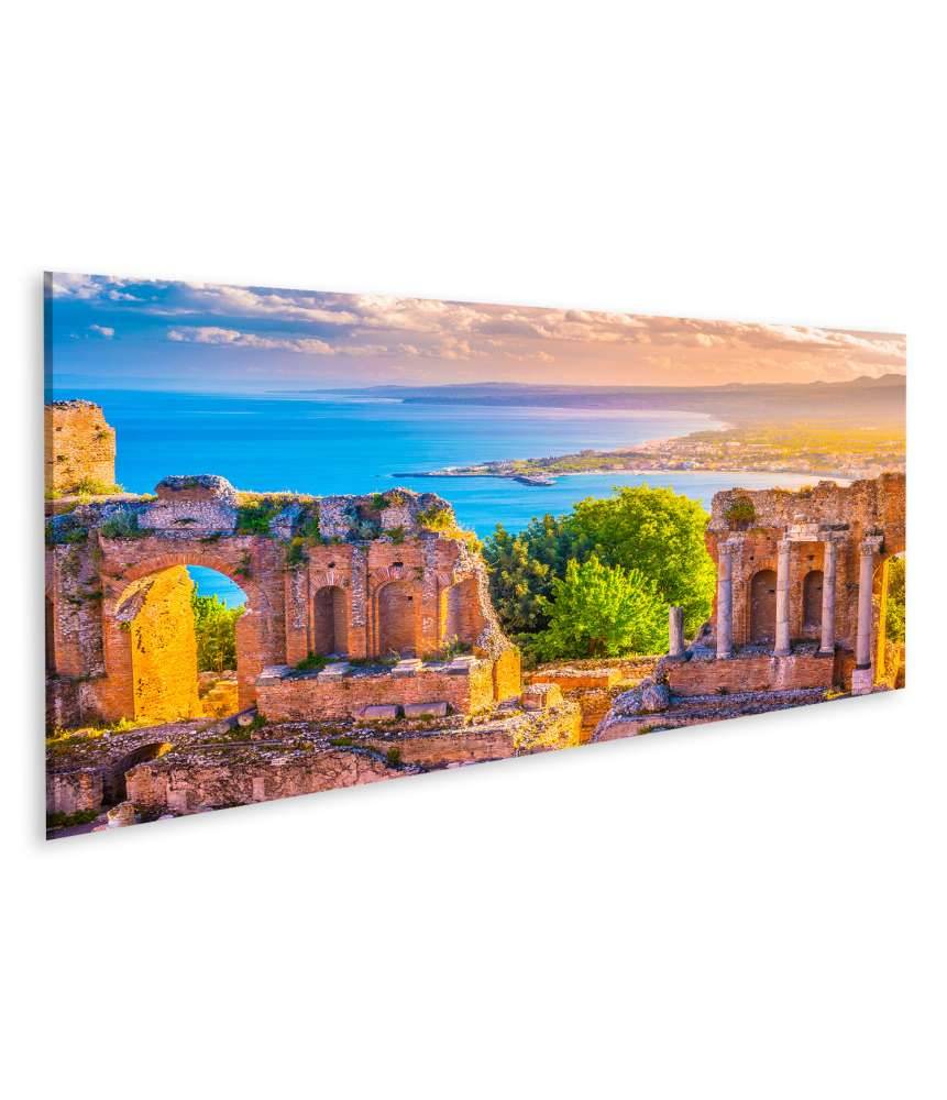 Islandburner Bild auf Leinwand Schönes Reisefoto von Taormina-Theaterruinen bei Sonnenuntergang