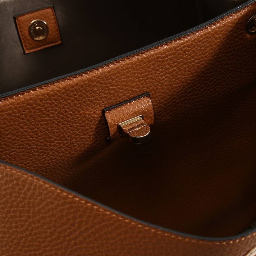 L. Credi Carla Hobo cognac Begrenzte Freigabe