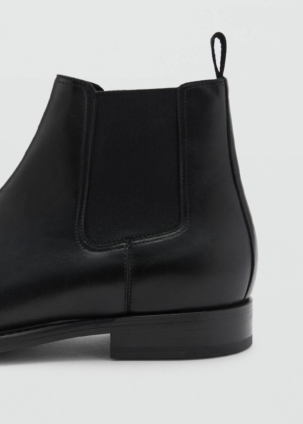 ﻿Mango Chelsea Boots aus poliertem Leder Vierteljährliche Förderung