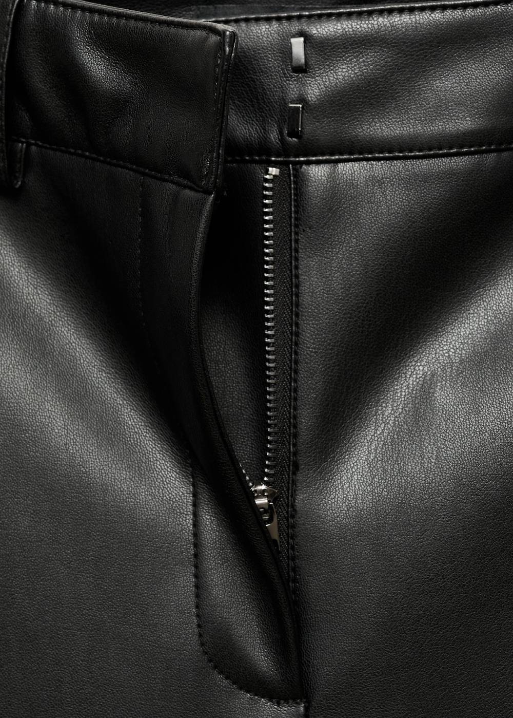 Mango Wideleg-Hose mit Leder-Effekt Versandkostenfrei