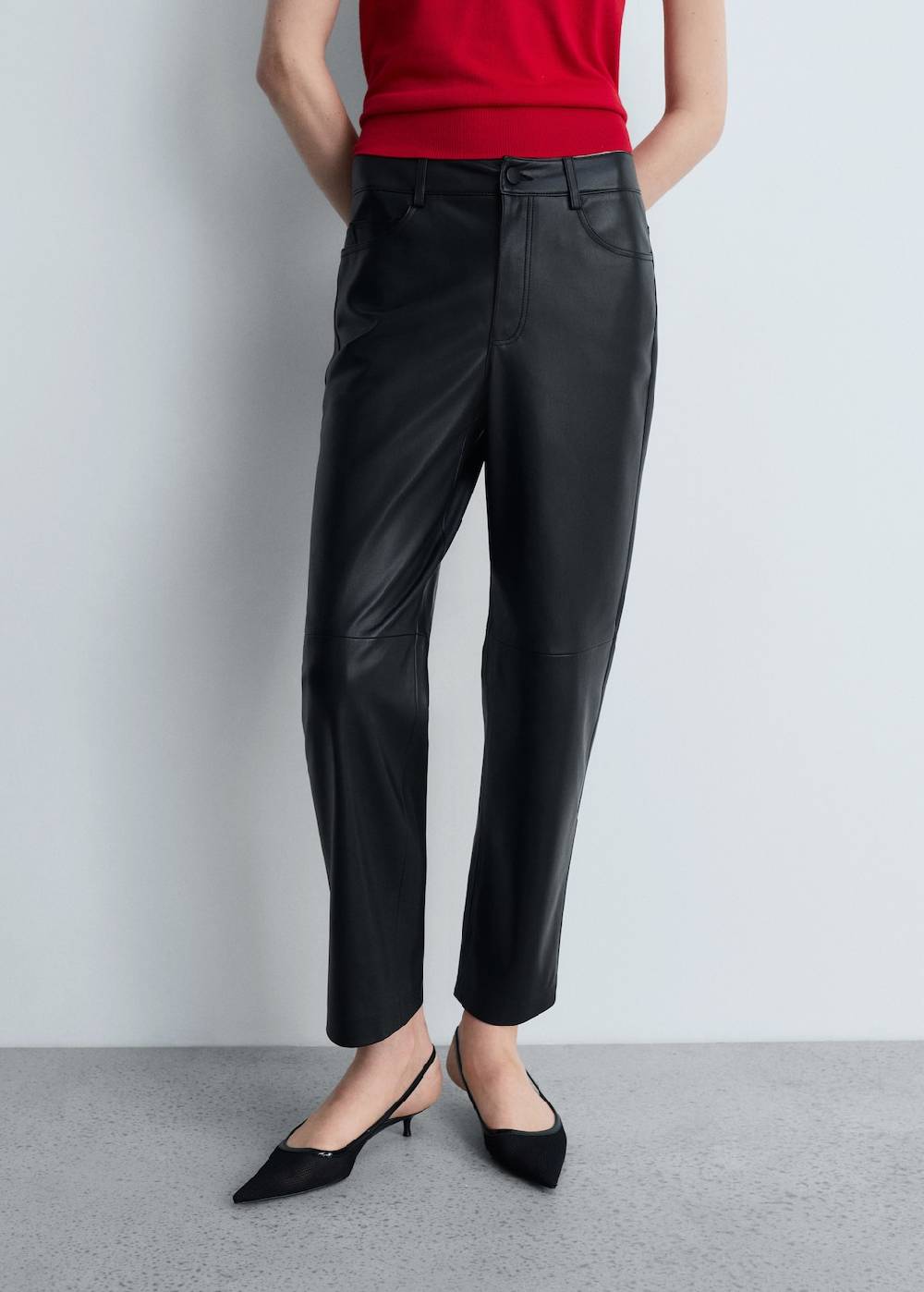 Mango Gerade Hose mit Leder-Effekt