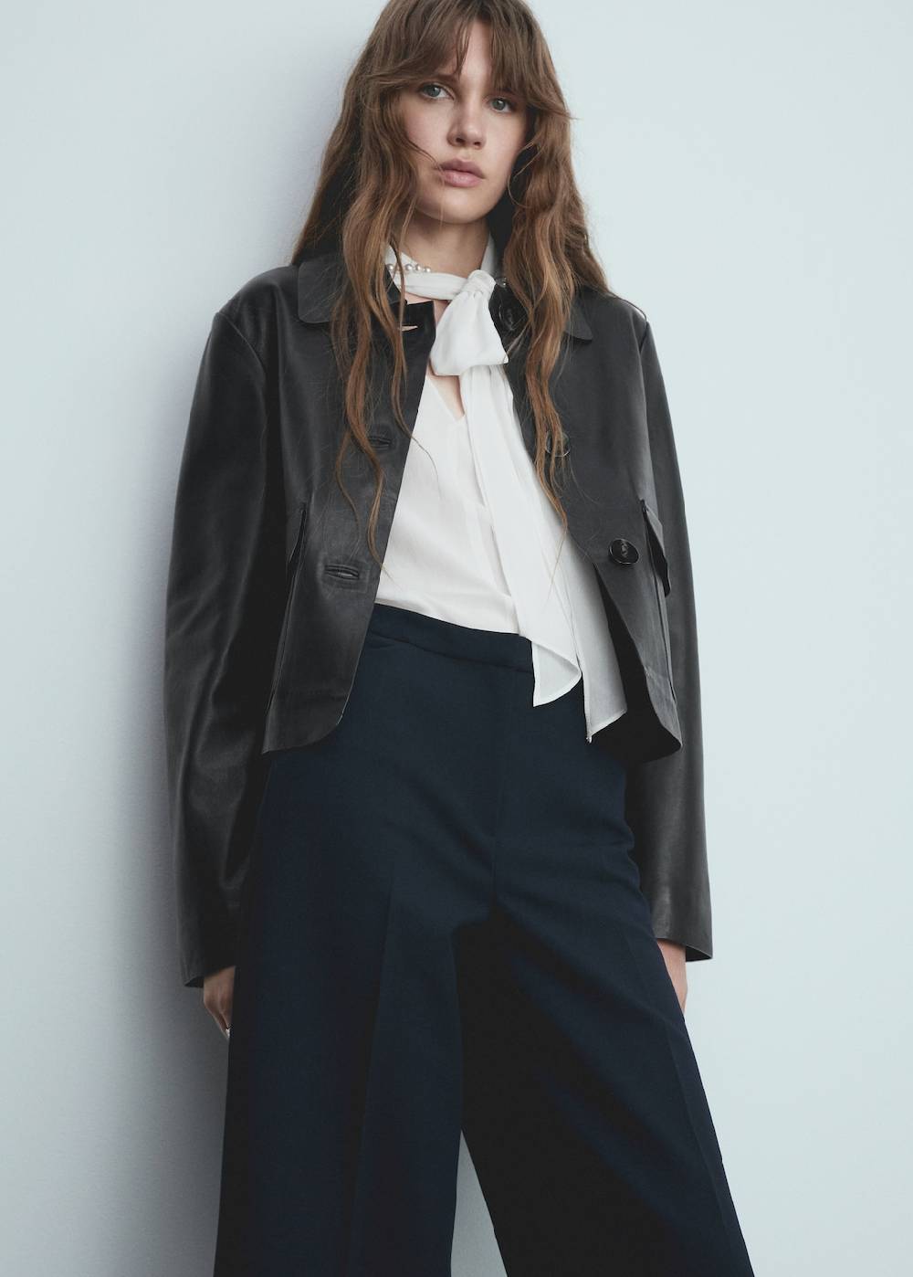 Mango Wideleg-Bundfaltenhose Saisonale Angebote