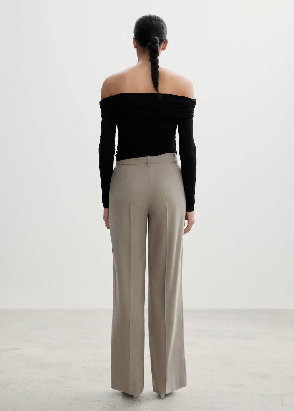Mango Wideleg-Bundfaltenhose Neueste Stile
