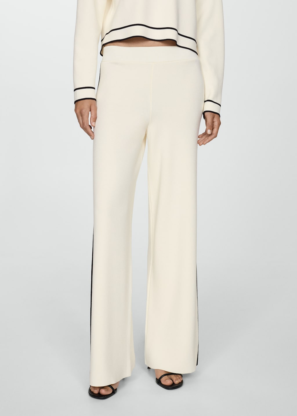 Mango Strickhose mit kontrastierenden Seitenstreifen
