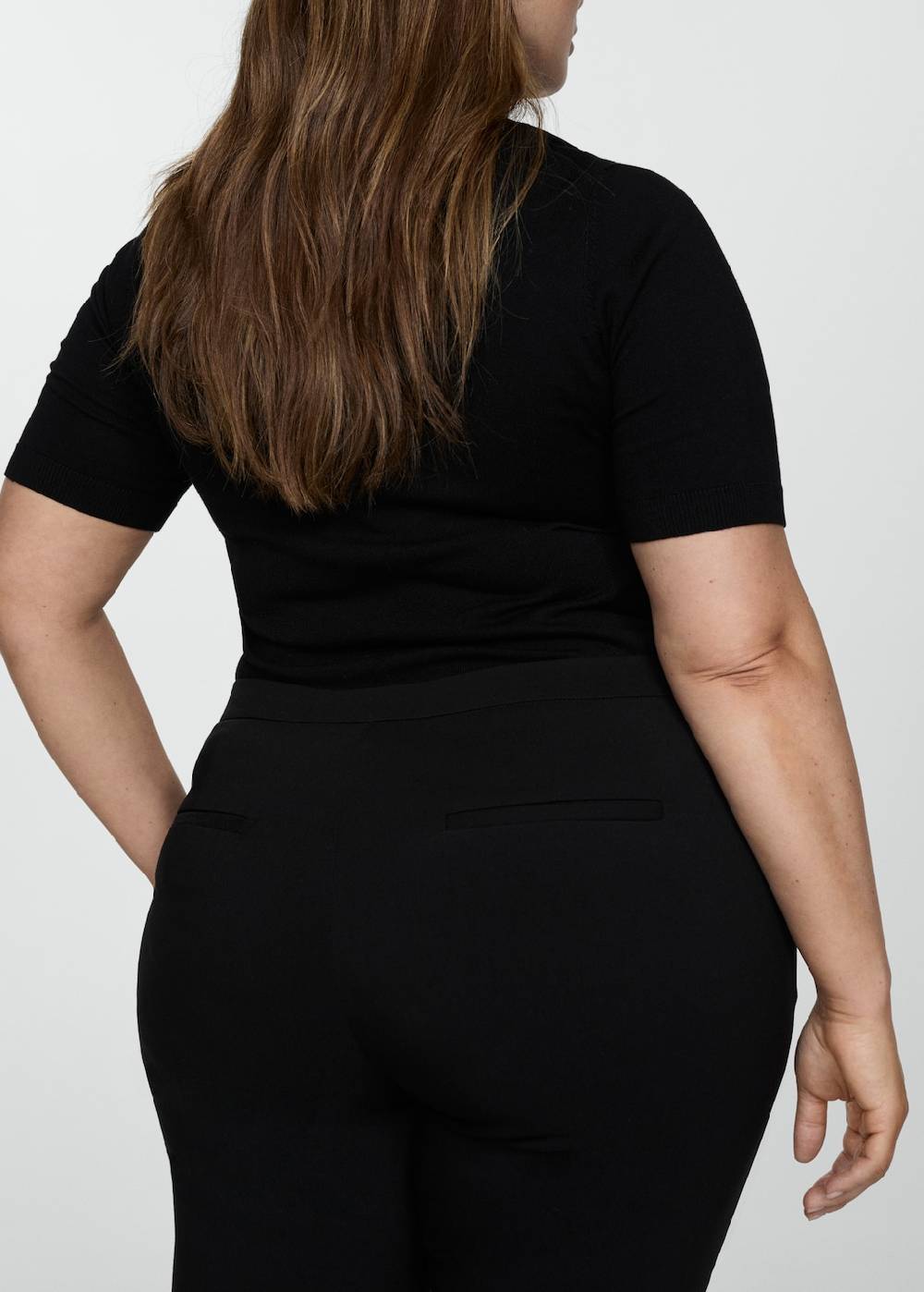 Mango 7/8-Röhrenhose 50% Rabatt für begrenzte Zeit