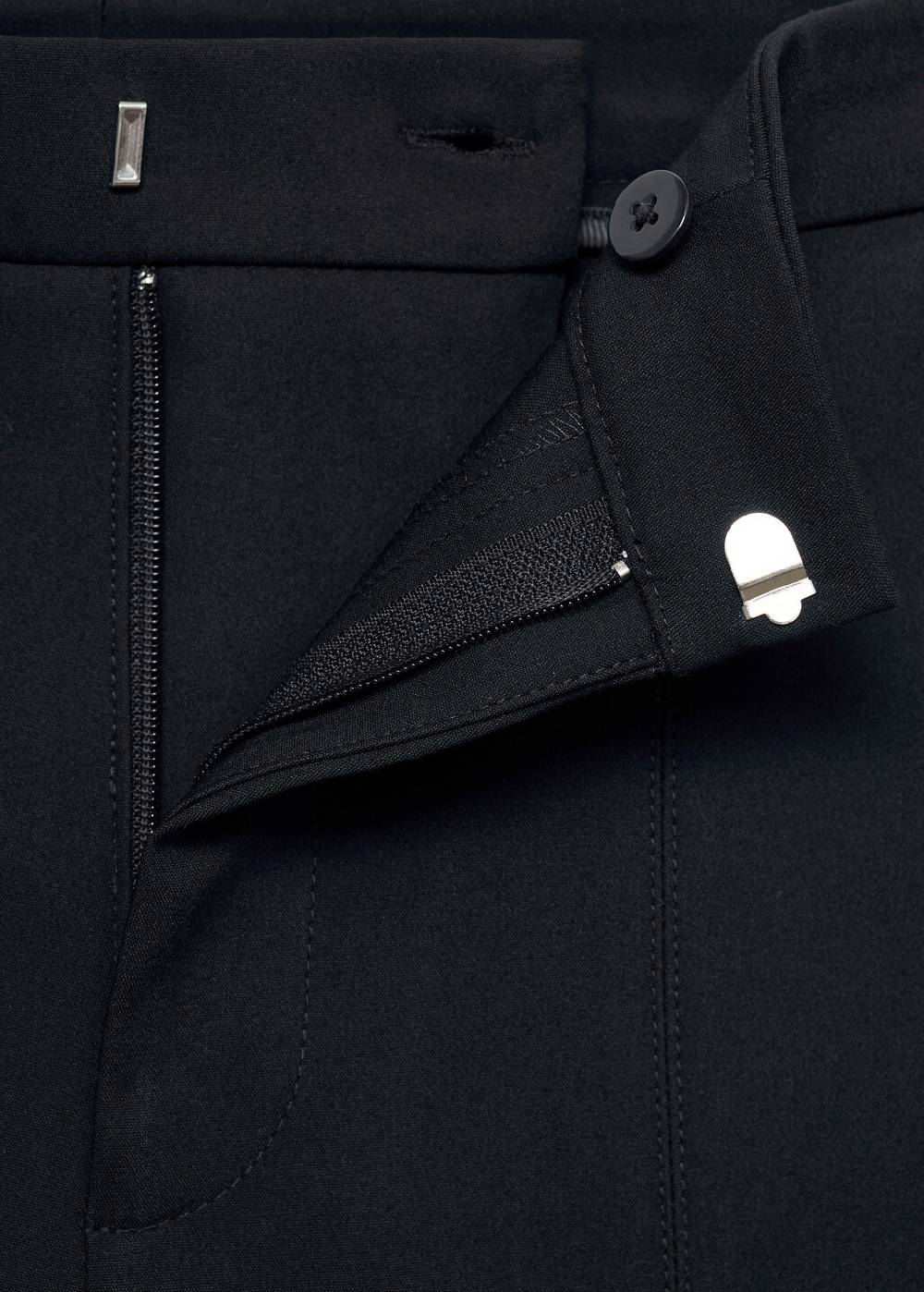 Mango Skinny Hose in 7/8-Länge Valentinstagsangebot