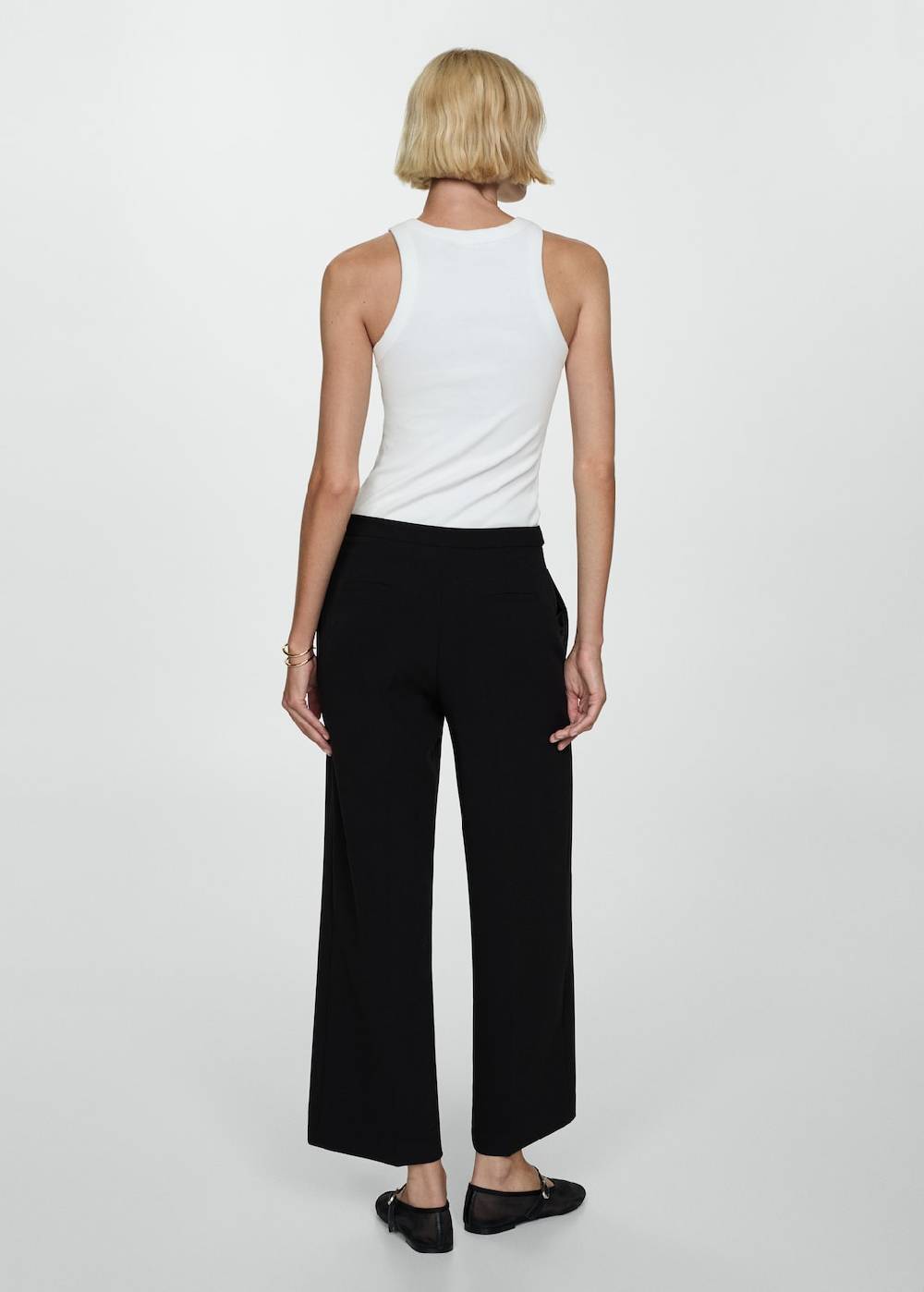 Mango Gerade Hose mit Knöpfen Online Outlet