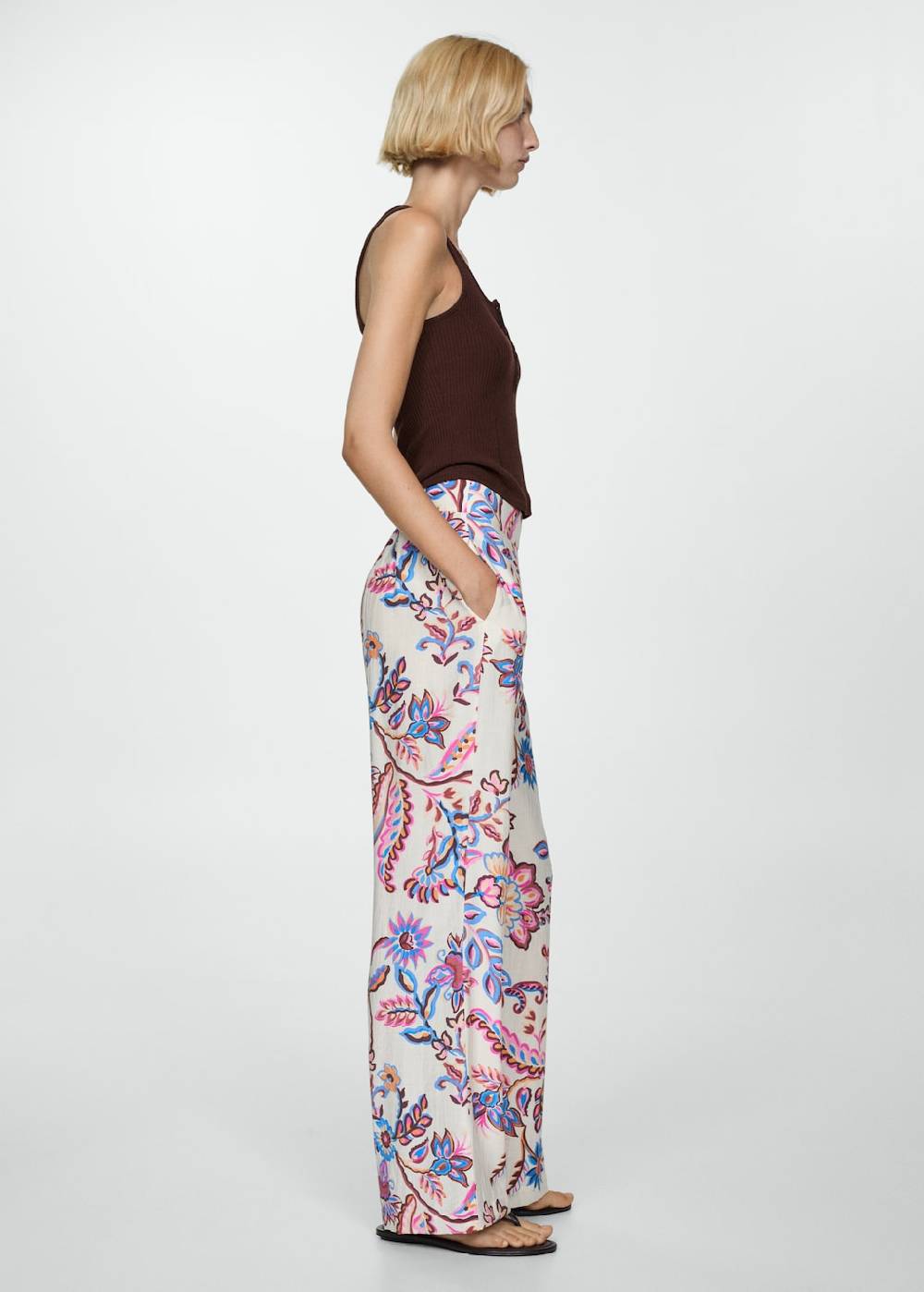 Mango Gerade Hose mit floralem Print Sonderangebot der Fabrik