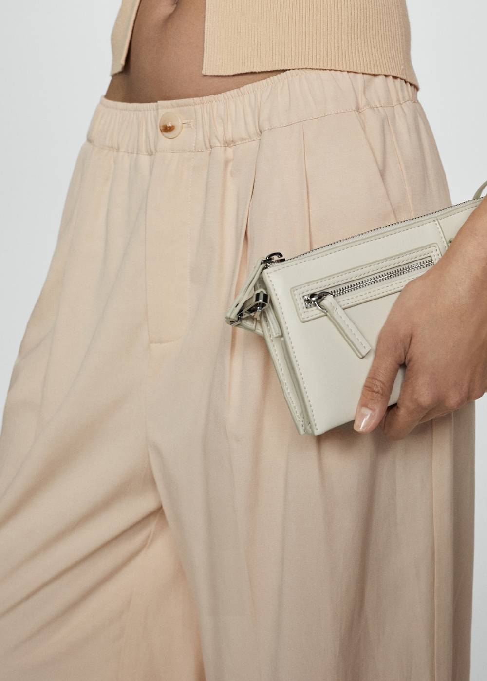 Mango Lyocell-Hose mit Faltendetails Riesige Rabatte