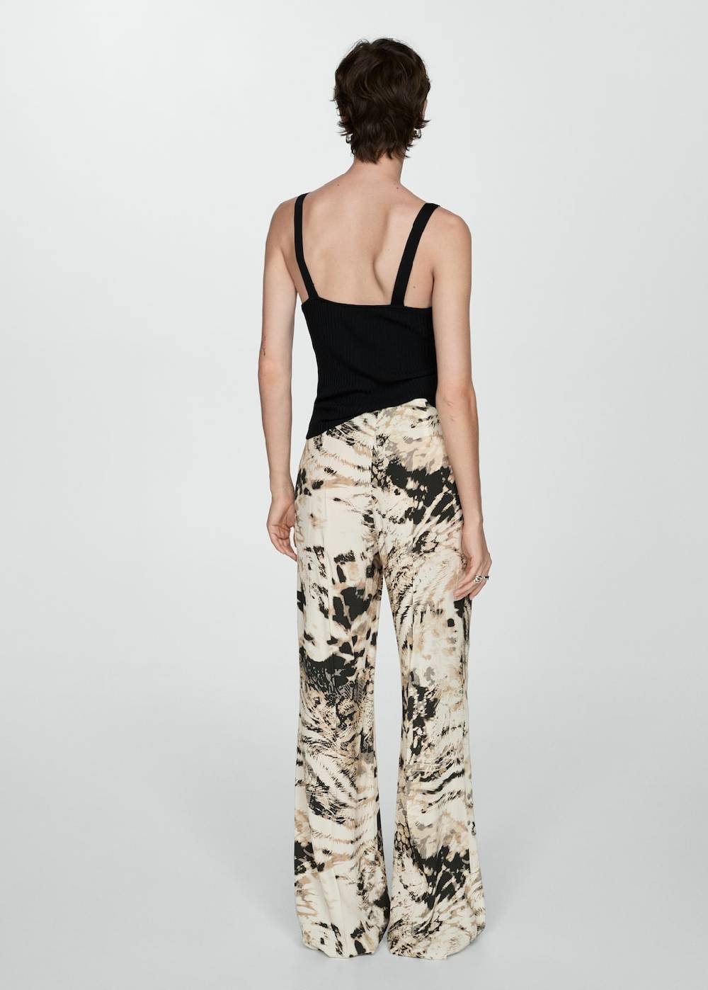 Mango Fließende Hose mit Animal-Print Kostenloser Versand international