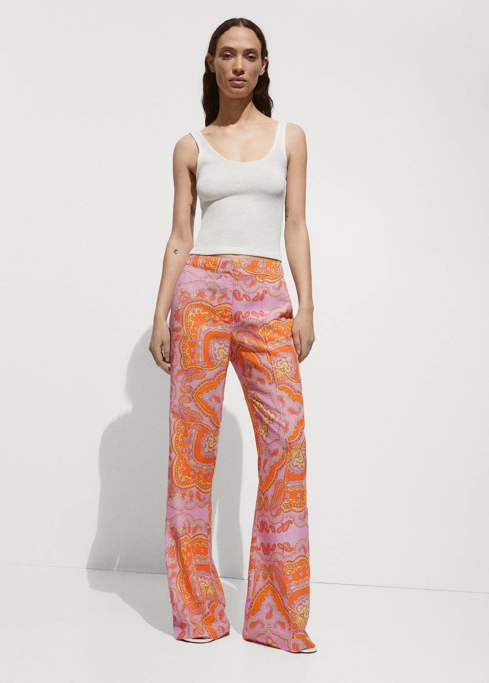 Mango Gemusterte Lyocell-Hose Zeitlich begrenztes Angebot