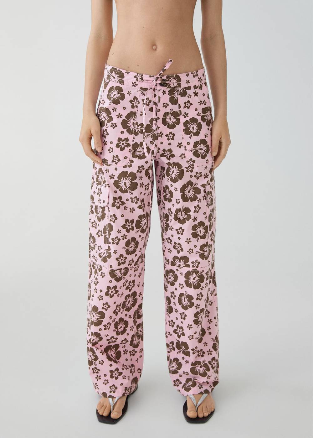 Mango Hose mit Blumenmuster