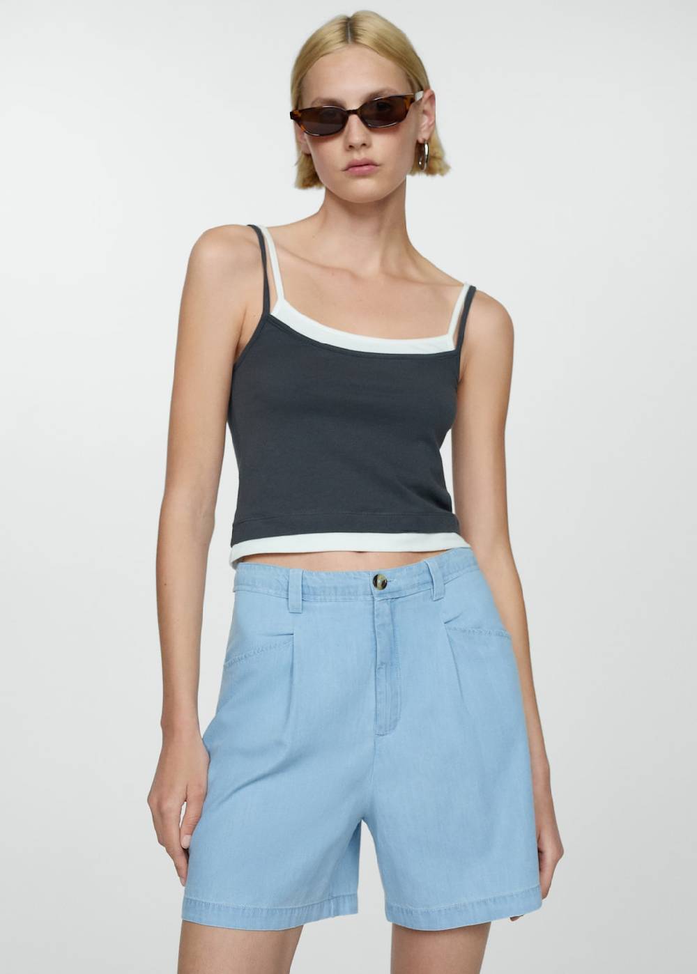 Mango Gerade Shorts mit mittlerer Bundhöhe