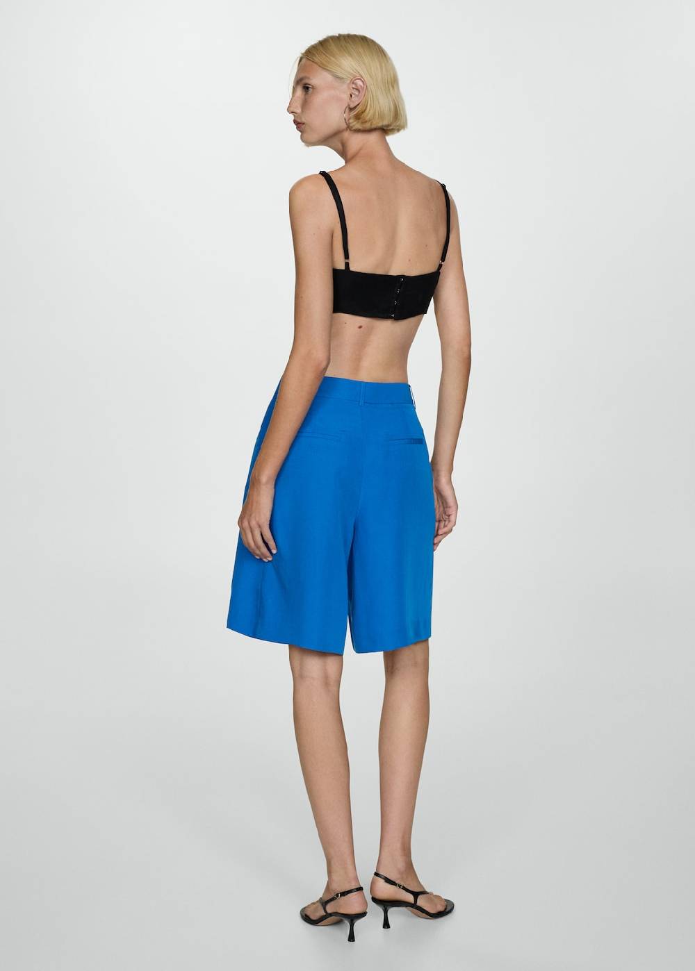 Mango Bermudashorts aus Lyocell mit Bundfalten Valentinstagsangebot