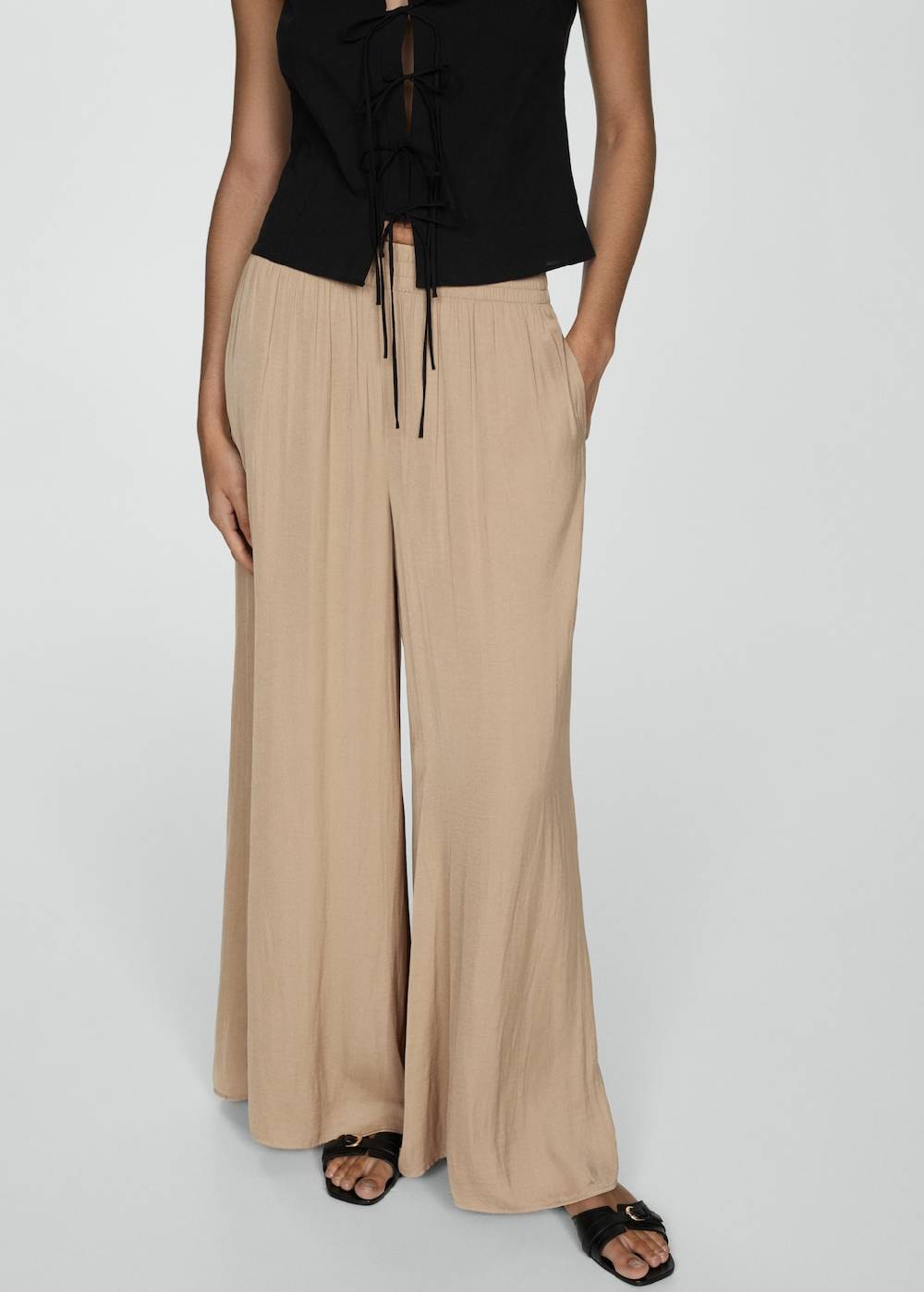 Mango Fließende Wideleg-Hose