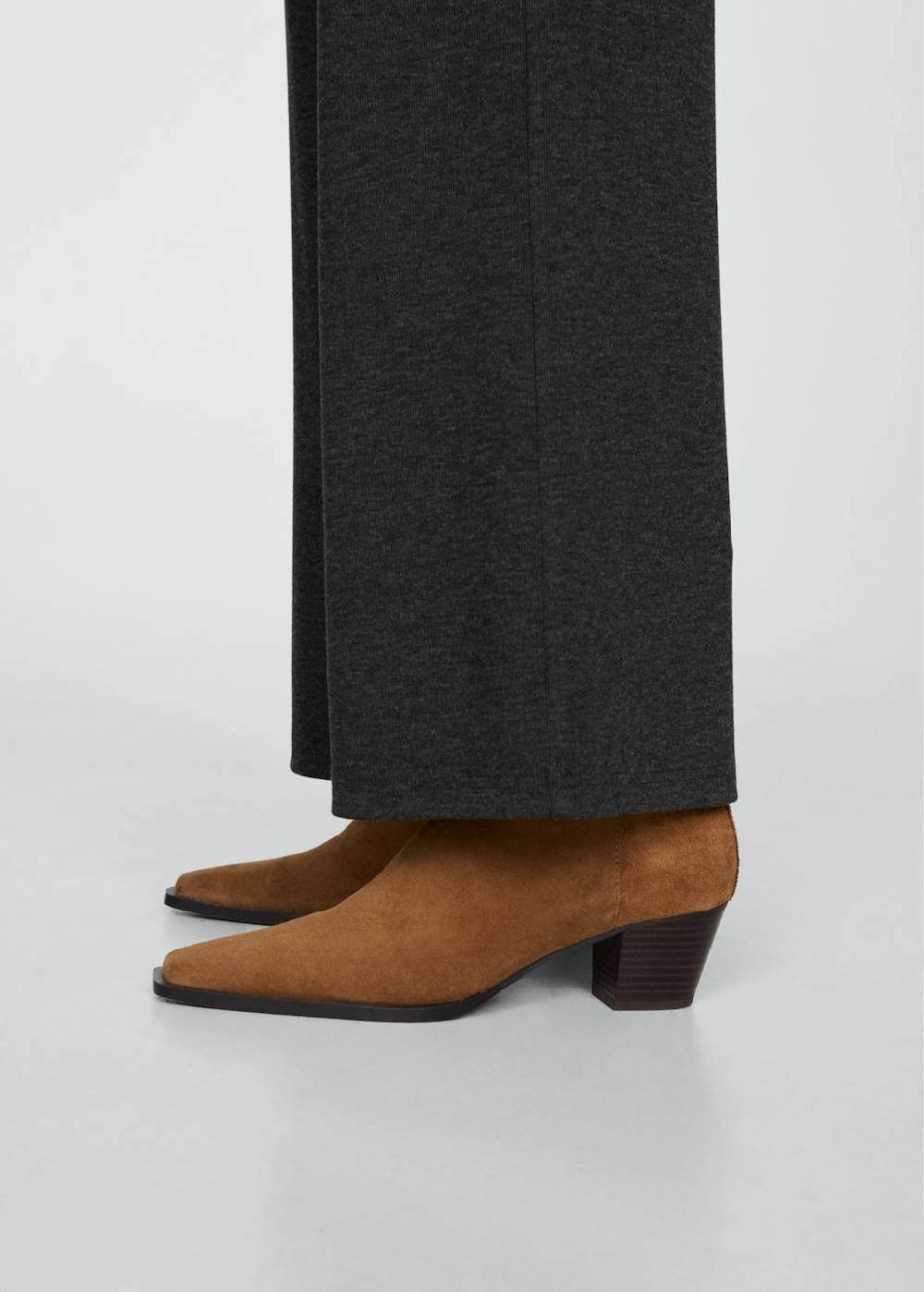 Mango Wideleg-Strickhose Räumungsverkauf