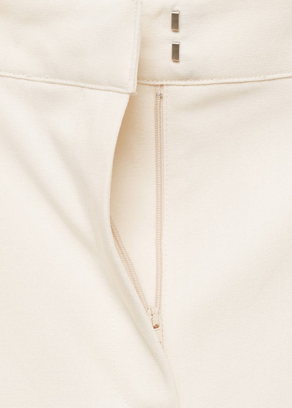 Mango Gerade Bermudashorts mit hohem Bund zollfrei