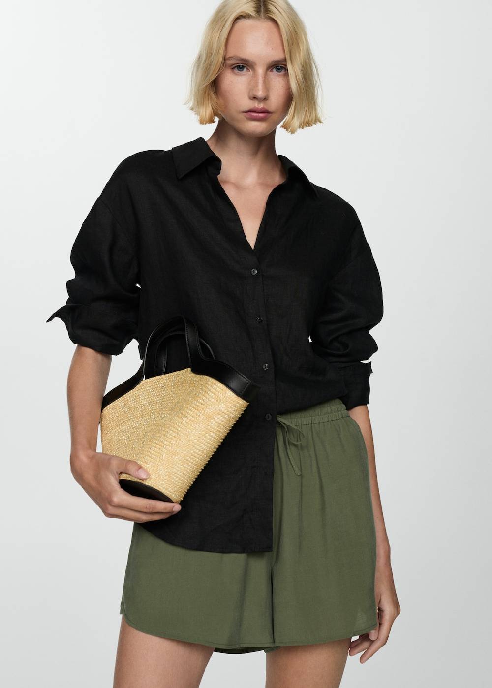 Mango Modal-Shorts mit Schleife Rabatte dieses Monats