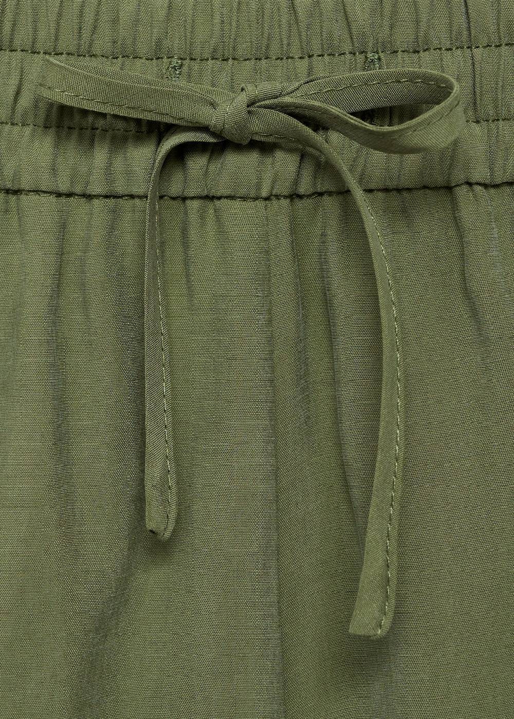 Mango Modal-Shorts mit Schleife Rabatte dieses Monats