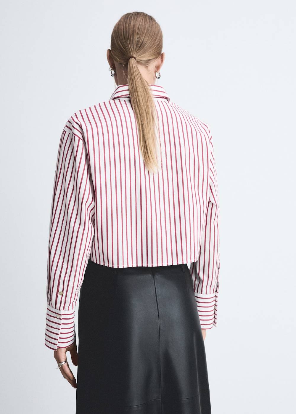 Mango Gestreiftes Hemd in Cropped-Länge Top Angebot