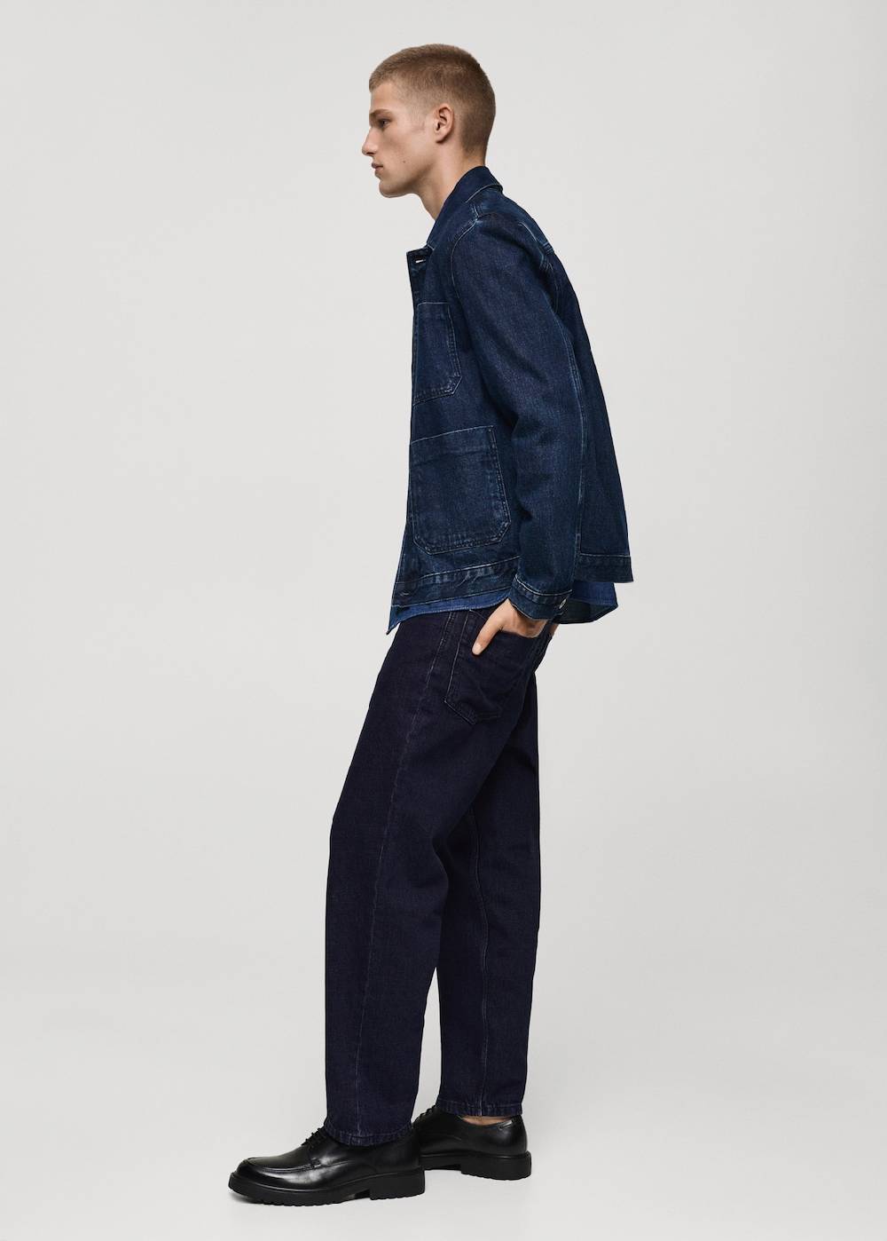 Mango Relaxed Fit-Jeans mit dunkler Waschung Letzte 2 Tage