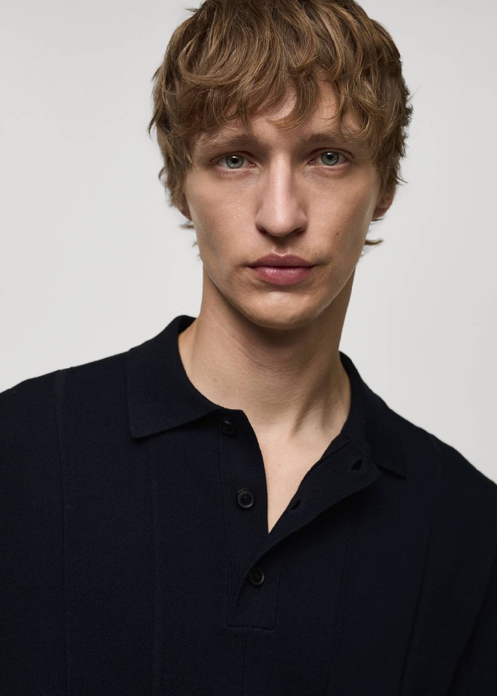 Mango Feinstrick-Poloshirt mit Rippmuster Bis zu 50% Rabatt