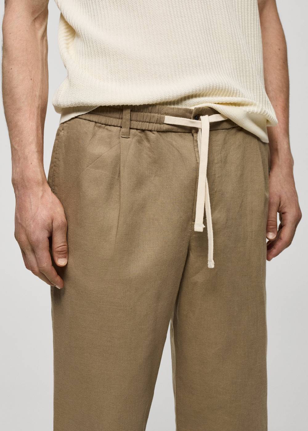 Mango Slim Fit-Leinenhose mit Kordel Begrenzt auf 3 Tage
